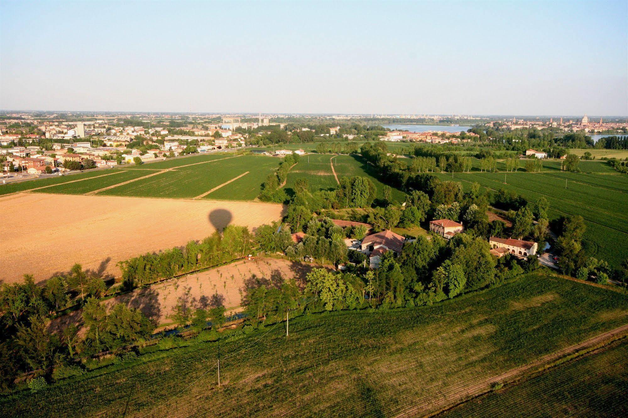 Agriturismo Corte San Girolamo Mantua Dış mekan fotoğraf